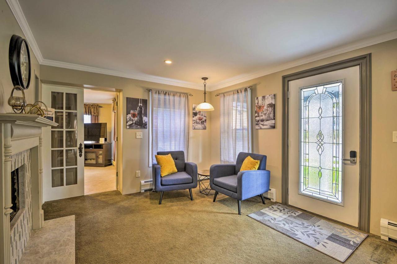 Spacious Home By Finger Lakes And Watkins Glen! Burdett Exteriör bild
