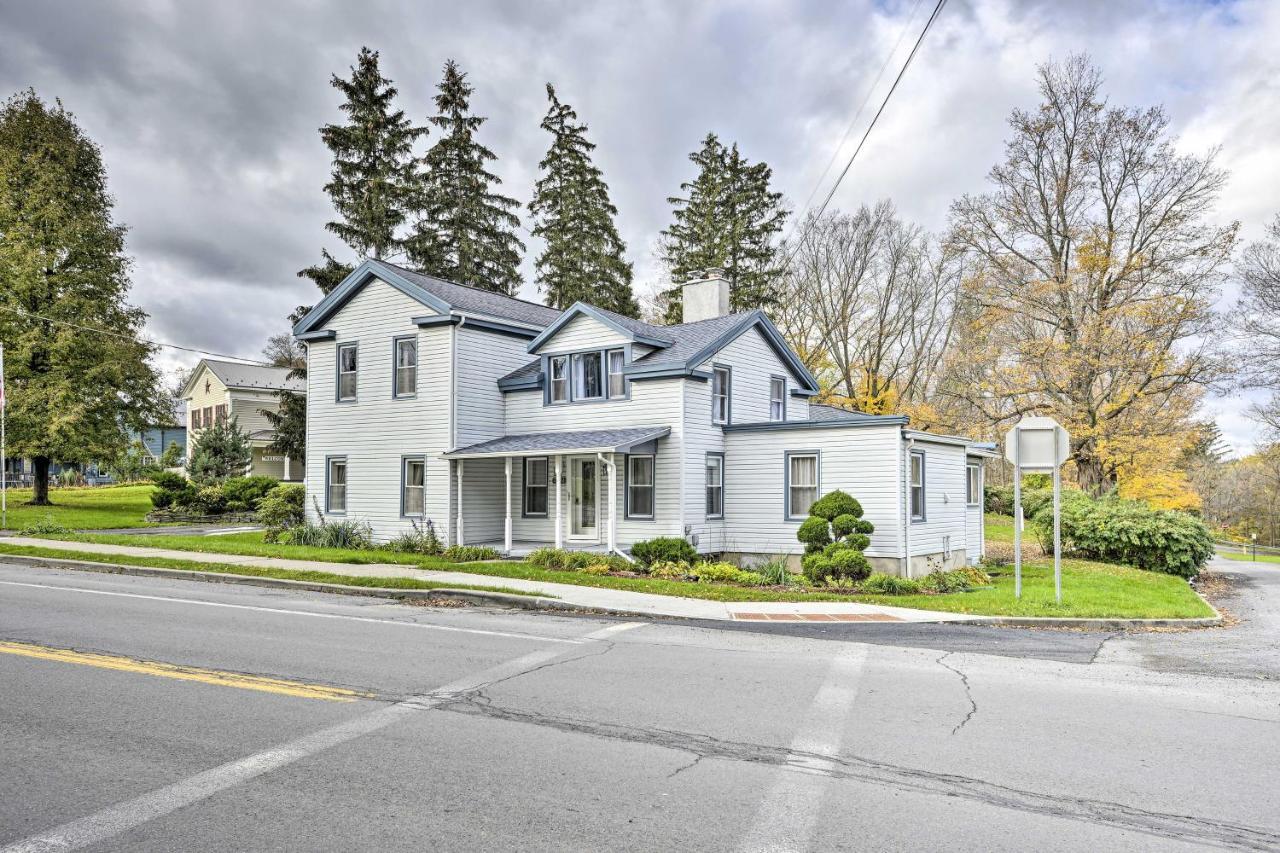 Spacious Home By Finger Lakes And Watkins Glen! Burdett Exteriör bild